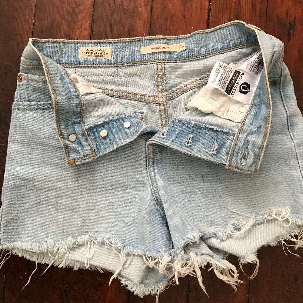 Levi's wedgie short